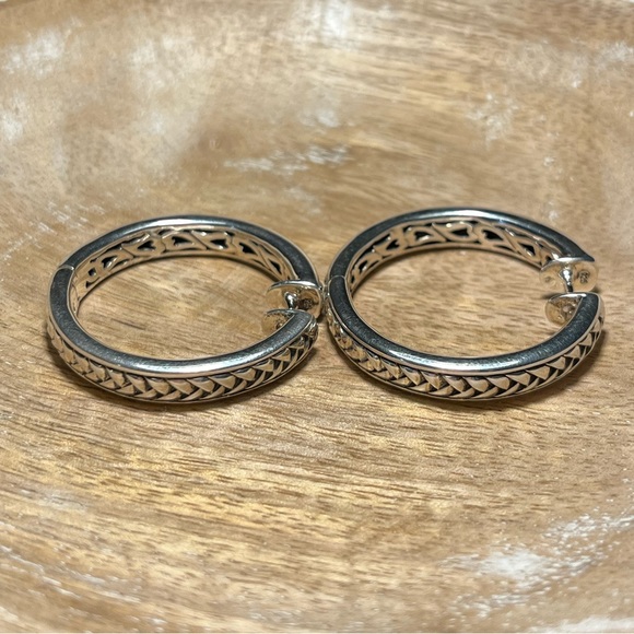 *SOLD* Scott Kay Basket Weave Hoop 925 Sterling Silver Earrings - Picture 5 of 16